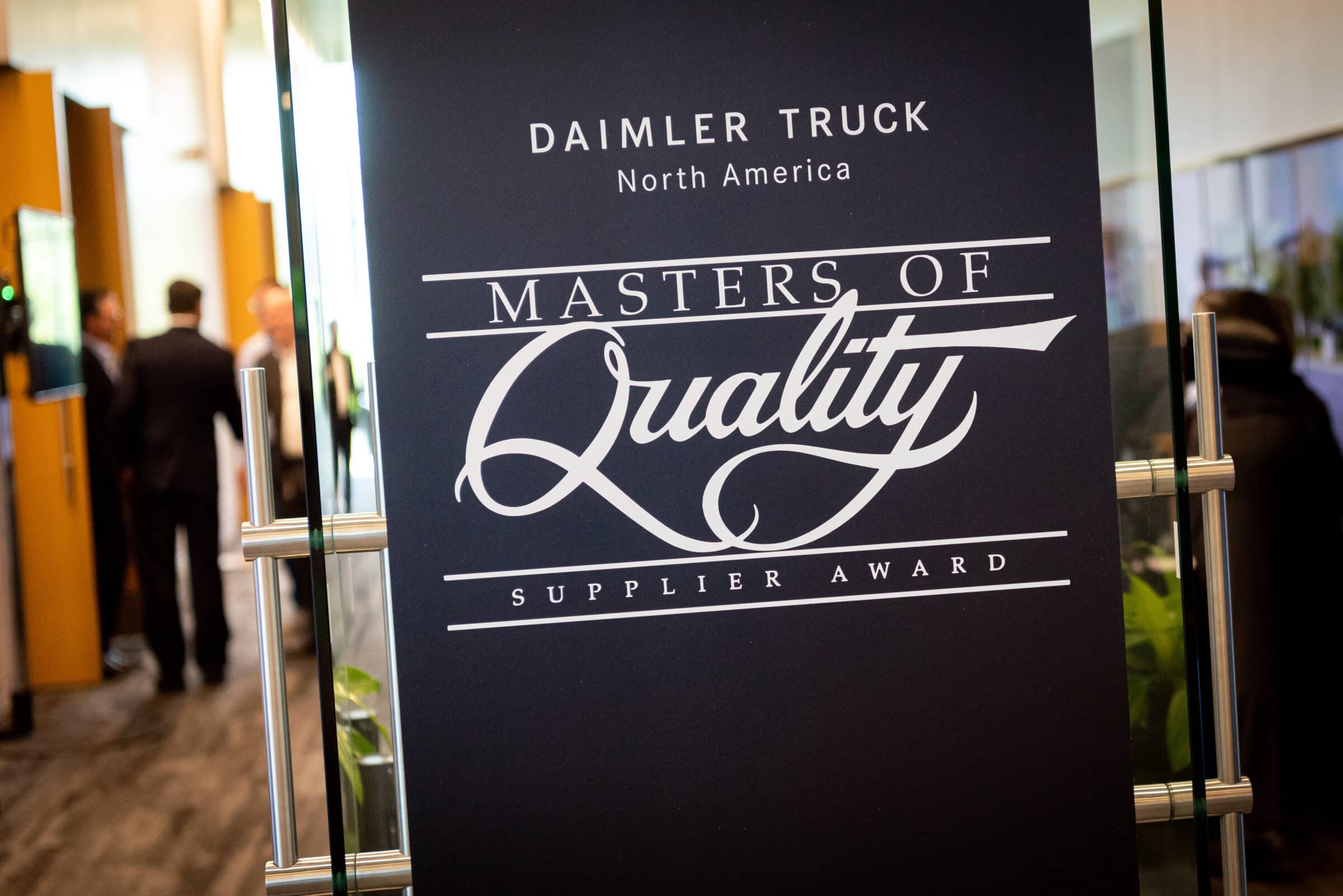 SAG México receives Masters of Quality Award from Daimler Truck North America