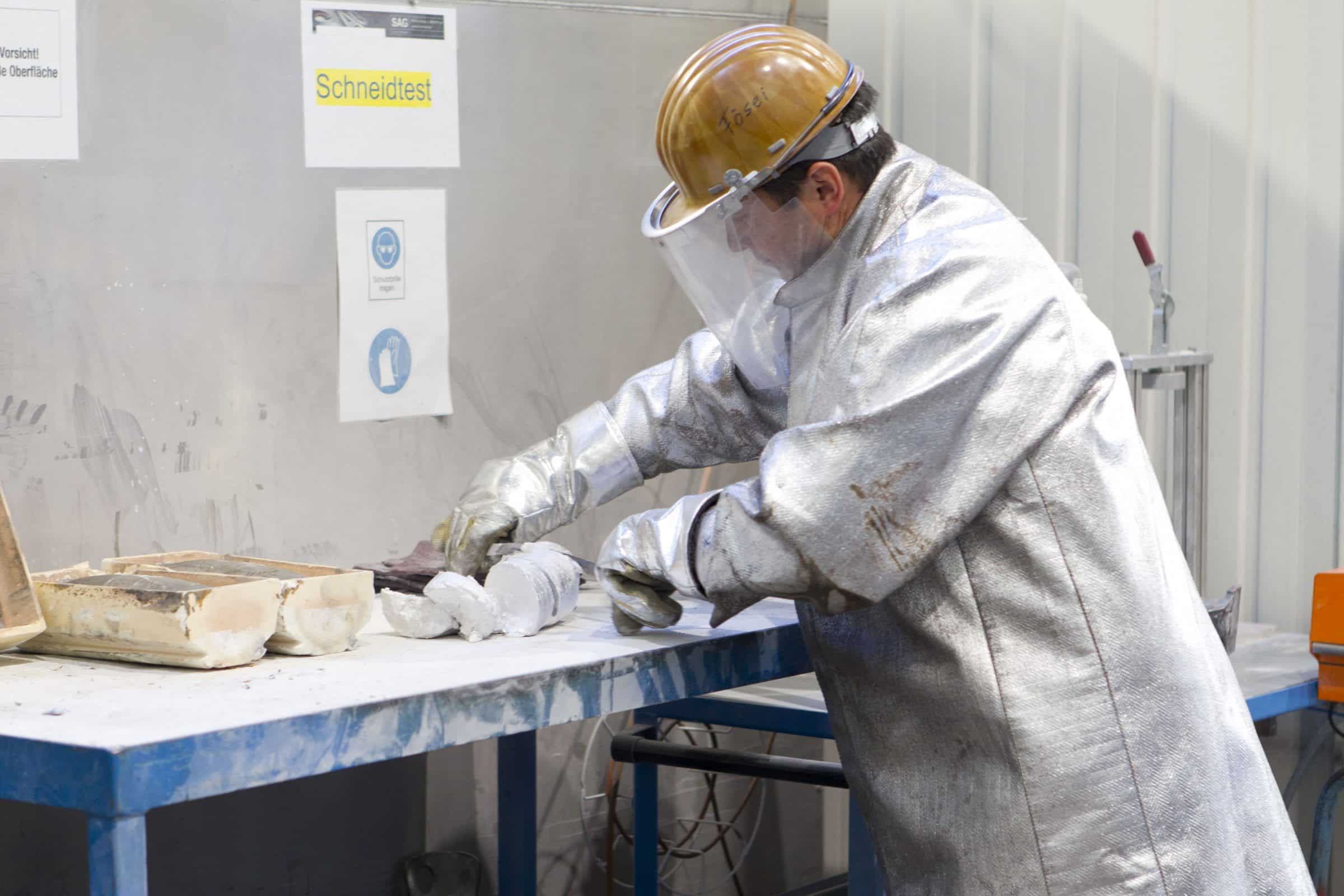 New SAG white paper: Advantages of using Al-Sc solutions in vehicle construction.